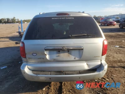 Zdjęcie 6 z 13 samochodu: 2001 CHRYSLER TOWN & COUNTRY LIMITED VIN:2C8GP64L11R208539 - miniatura