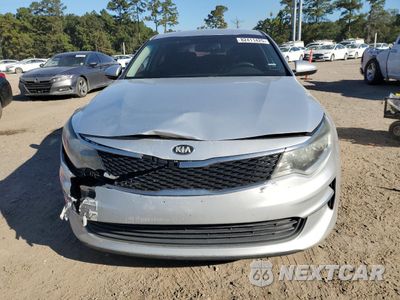 Piąte zdjęcie samochodu w środku: 2016 KIA OPTIMA LX VIN:5XXGT4L35GG072033 - miniatura