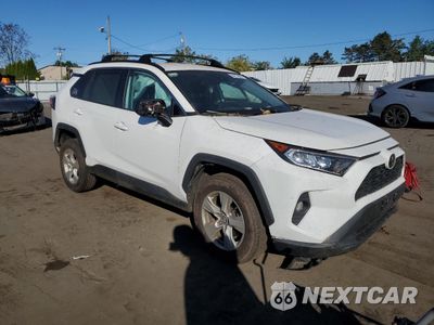 Czwarte zdjęcie samochodu z boku: 2020 TOYOTA RAV4 XLE VIN:2T3P1RFV9LW126215 - miniatura