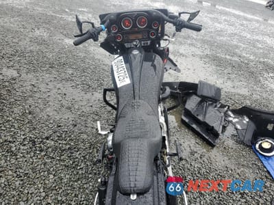 Zdjęcie 6 z 10 samochodu: 2012 HARLEY-DAVIDSON FLHX STREET GLIDE VIN:1HD1KBM10CB631755 - miniatura