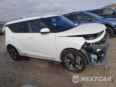 Czwarte zdjęcie samochodu z boku: 2023 KIA SOUL GT LINE VIN:KNDJ53AU0P7864282 - miniatura
