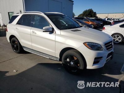 Czwarte zdjęcie samochodu z boku: 2013 MERCEDES-BENZ ML 550 4MATIC VIN:4JGDA7DB1DA207270 - miniatura