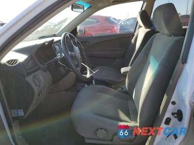 Zdjęcie 7 z 13 samochodu: 2004 MITSUBISHI OUTLANDER LS VIN:JA4LZ31F04U045861 - miniatura