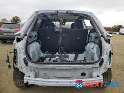 Zdjęcie 6 z 13 samochodu: 2024 VOLVO XC40 PLUS VIN:YV4L12UE3R2204916 - miniatura