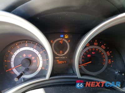 Zdjęcie 9 z 14 samochodu: 2016 TOYOTA SCION TC VIN:JTKJF5C74GJ021939 - miniatura