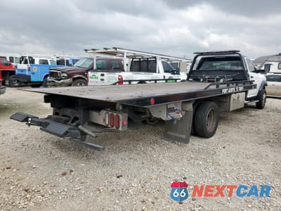 Trzecie zdjęcie samochodu z tyłu: 2021 RAM 5500 VIN:3C7WRMDL0MG512860 - miniatura