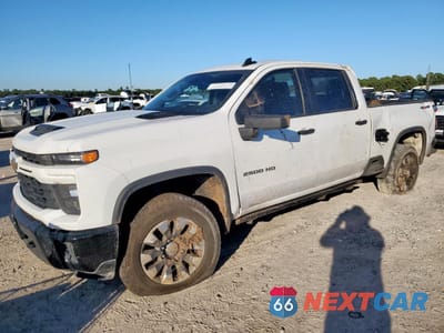 2025 CHEVROLET SILVERADO K2500 CUSTOM 1GC4KME70SF306754 - główne zdjęcie licytacji z USA - miniatura