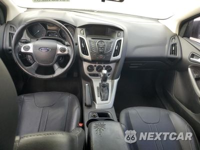 Zdjęcie 9 z 13 samochodu: 2014 FORD FOCUS SE VIN:1FADP3K26EL191500 - miniatura