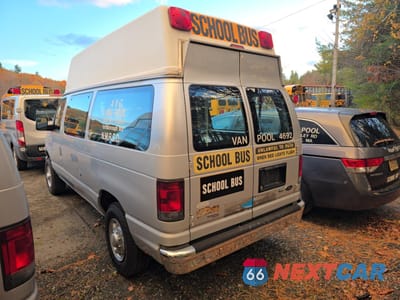 Trzecie zdjęcie samochodu z tyłu: 2012 FORD ECONOLINE E250 VAN VIN:1FTNE2EW5CDB25850 - miniatura