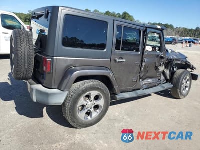 Trzecie zdjęcie samochodu z tyłu: 2016 JEEP WRANGLER UNLIMITED SAHARA VIN:1C4BJWEG3GL268452 - miniatura