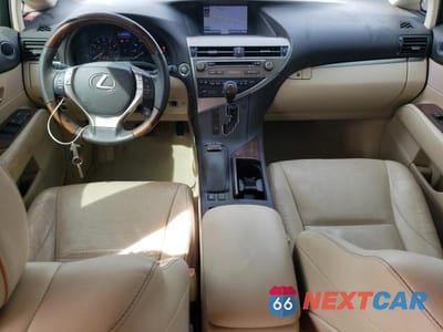 Zdjęcie 8 z 14 samochodu: 2015 LEXUS RC 350 VIN:2T2ZK1BA0FC208046 - miniatura