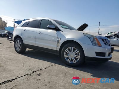 Czwarte zdjęcie samochodu z boku: 2014 CADILLAC SRX LUXURY COLLECTION VIN:3GYFNBE31ES651206 - miniatura
