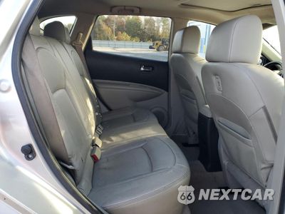 Zdjęcie 11 z 13 samochodu: 2010 NISSAN ROGUE S VIN:JN8AS5MV8AW141743 - miniatura