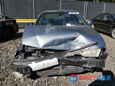 Piąte zdjęcie samochodu w środku: 1999 NISSAN SENTRA BASE VIN:3N1AB41D9XL076033 - miniatura