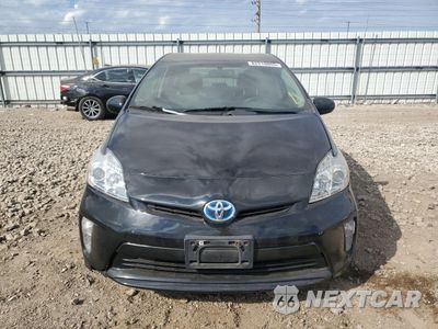 Piąte zdjęcie samochodu w środku: 2013 TOYOTA PRIUS VIN:JTDKN3DU1D0341504 - miniatura