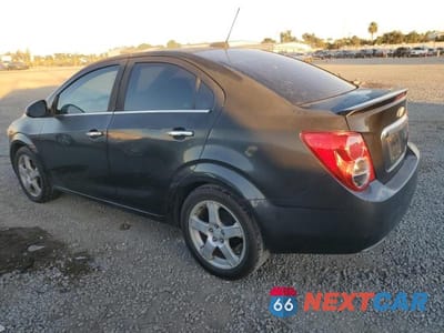 Drugie zdjęcie samochodu z przodu: 2015 CHEVROLET SONIC LTZ VIN:1G1JE5SBXF4118102 - miniatura