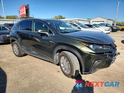 Czwarte zdjęcie samochodu z boku: 2021 LEXUS NX 300H BASE VIN:JTJDJRDZ3M2159517 - miniatura