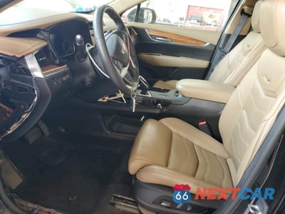 Zdjęcie 7 z 13 samochodu: 2017 CADILLAC XT5 PLATINUM VIN:1GYKNFRSXHZ141189 - miniatura