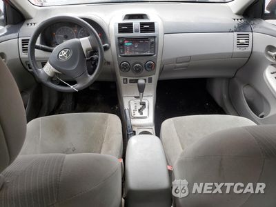 Zdjęcie 8 z 14 samochodu: 2013 TOYOTA COROLLA BASE VIN:2T1BU4EE4DC015072 - miniatura