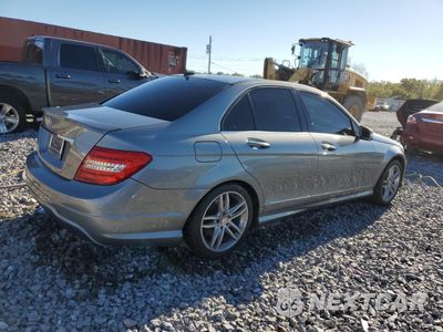 Trzecie zdjęcie samochodu z tyłu: 2014 MERCEDES-BENZ C 250 VIN:WDDGF4HB2EA943489 - miniatura