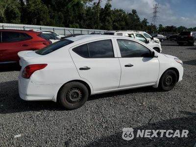 Trzecie zdjęcie samochodu z tyłu: 2019 NISSAN VERSA S VIN:3N1CN7AP8KL836554 - miniatura