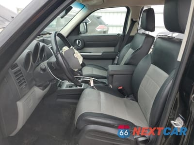 Zdjęcie 7 z 12 samochodu: 2007 DODGE NITRO SLT VIN:1D8GU58K97W720315 - miniatura