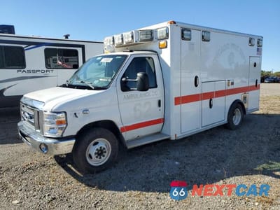 2016 FORD ECONOLINE E450 SUPER DUTY CUTAWAY VAN 1FDXE4FS2GDC04314 - główne zdjęcie licytacji z USA - miniatura