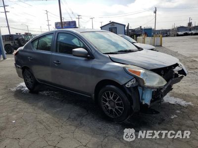 Czwarte zdjęcie samochodu z boku: 2017 NISSAN VERSA S VIN:3N1CN7AP2HL828877 - miniatura
