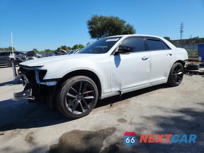2023 CHRYSLER 300C 2C3CCAPJXPH500508 - główne zdjęcie licytacji z USA - miniatura