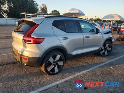 Trzecie zdjęcie samochodu z tyłu: 2024 VOLVO XC40 RECHARGE PLUS VIN:YV4ER3XL7R2232557 - miniatura