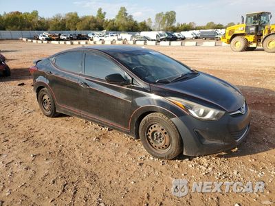 Czwarte zdjęcie samochodu z boku: 2016 HYUNDAI ELANTRA SE VIN:KMHDH4AEXGU635091 - miniatura