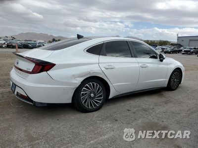 Trzecie zdjęcie samochodu z tyłu: 2022 HYUNDAI SONATA HYBRID VIN:KMHL54JJ1NA049332 - miniatura