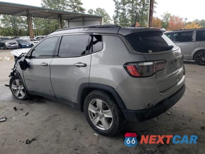 Drugie zdjęcie samochodu z przodu: 2022 JEEP COMPASS LATITUDE VIN:3C4NJCBB8NT182513 - miniatura