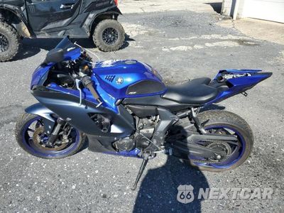 Trzecie zdjęcie samochodu z tyłu: 2022 YAMAHA YZFR7 VIN:JYARM38E5NA004183 - miniatura