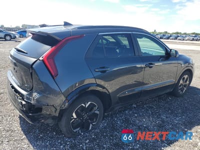 Trzecie zdjęcie samochodu z tyłu: 2024 KIA NIRO WIND VIN:KNDCR3L18R5080673 - miniatura