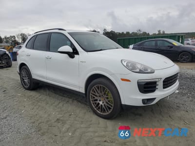 Czwarte zdjęcie samochodu z boku: 2017 PORSCHE CAYENNE SE HYBRID PLATINUM VIN:WP1AE2A27HLA70329 - miniatura