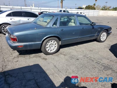 Trzecie zdjęcie samochodu z tyłu: 1987 JAGUAR XJ8 VIN:SAJHD1043XC870061 - miniatura