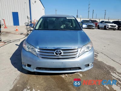 Piąte zdjęcie samochodu w środku: 2012 TOYOTA AVALON LIMITED VIN:4T1BK3DB0CU457075 - miniatura