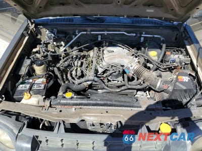 Zdjęcie 12 z 13 samochodu: 2002 NISSAN XTERRA XE VIN:5N1ED28T02C583834 - miniatura