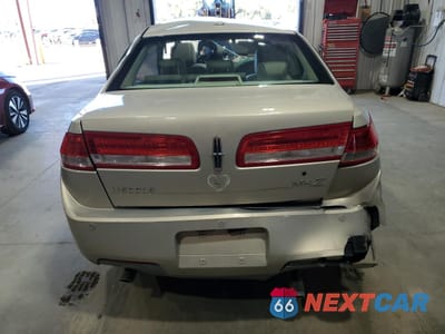 Zdjęcie 6 z 12 samochodu: 2010 LINCOLN MKZ VIN:3LNHL2GC6AR654729 - miniatura