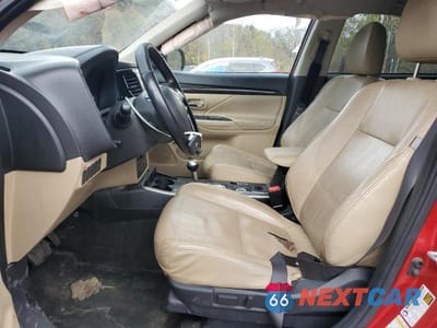 Zdjęcie 7 z 13 samochodu: 2018 MITSUBISHI OUTLANDER SE VIN:JA4AZ3A37JZ043620 - miniatura