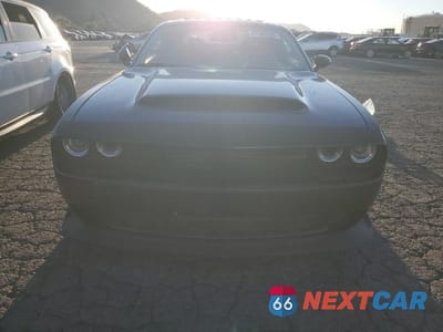 Piąte zdjęcie samochodu w środku: 2021 DODGE CHALLENGER SRT HELLCAT REDEYE VIN:2C3CDZL93MH637356 - miniatura