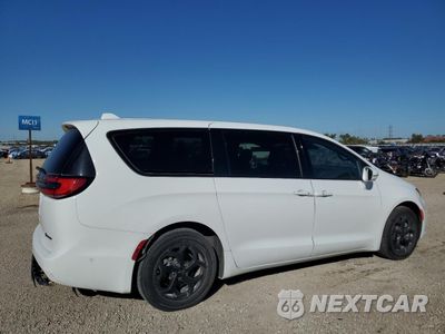 Trzecie zdjęcie samochodu z tyłu: 2022 CHRYSLER PACIFICA HYBRID TOURING L VIN:2C4RC1L76NR130522 - miniatura