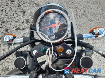 Zdjęcie 7 z 9 samochodu: 2011 SUZUKI TU250 X VIN:JS1NJ4CA1B2101077 - miniatura