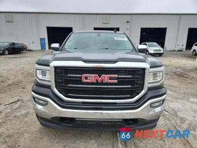Piąte zdjęcie samochodu w środku: 2018 GMC SIERRA K1500 SLT VIN:3GTU2NEC9JG422843 - miniatura