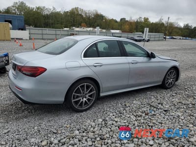 Trzecie zdjęcie samochodu z tyłu: 2023 MERCEDES-BENZ E 350 4MATIC VIN:W1KZF8EB9PB139997 - miniatura