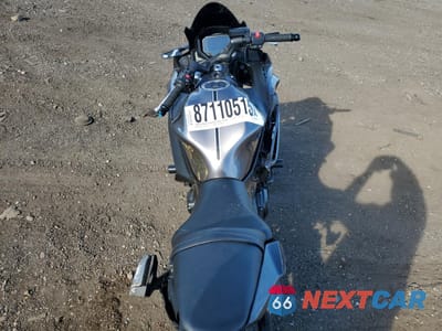 Zdjęcie 6 z 10 samochodu: 2021 KAWASAKI EX650 M VIN:ML5EXEM12MDA30159 - miniatura