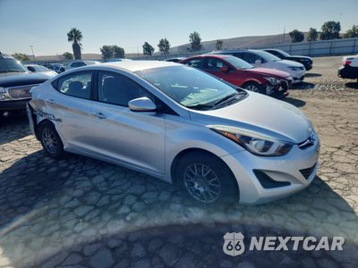 Czwarte zdjęcie samochodu z boku: 2016 HYUNDAI ELANTRA SE VIN:5NPDH4AE6GH794074 - miniatura