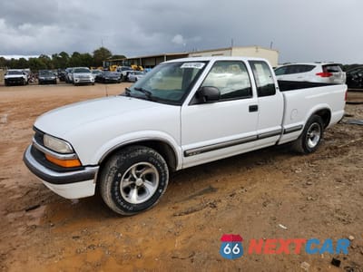 2000 CHEVROLET S TRUCK S10 1GCCS19W3Y8228513 - główne zdjęcie licytacji z USA - miniatura