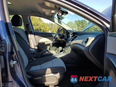 Zdjęcie 7 z 12 samochodu: 2014 CHEVROLET CRUZE LS VIN:1G1PA5SG4E7455928 - miniatura